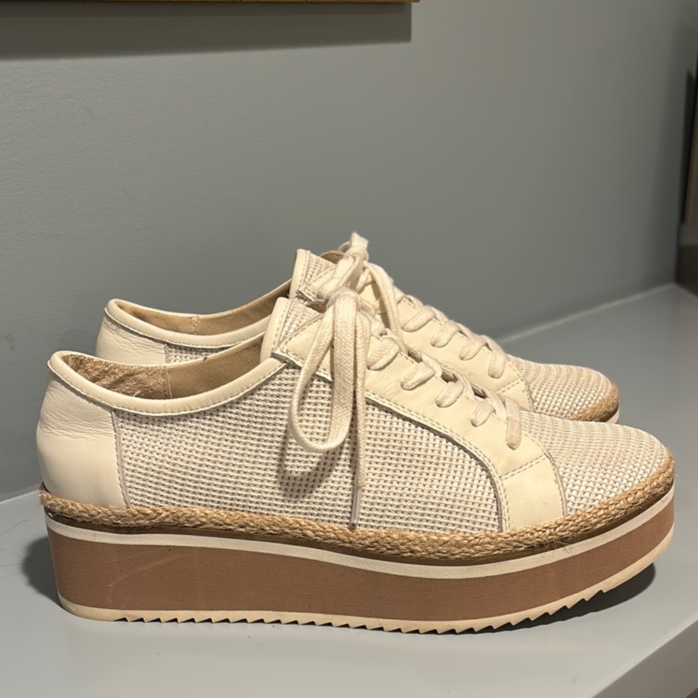Dolce Vita Cream Platform Sneakers with Retro Design